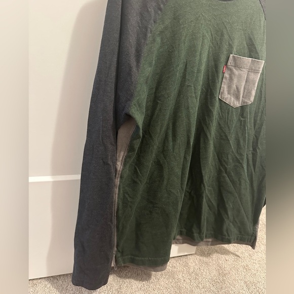 Levi’s Men’s Colour-block Long Sleeve T-shirt Size Medium - Picture 4 of 8